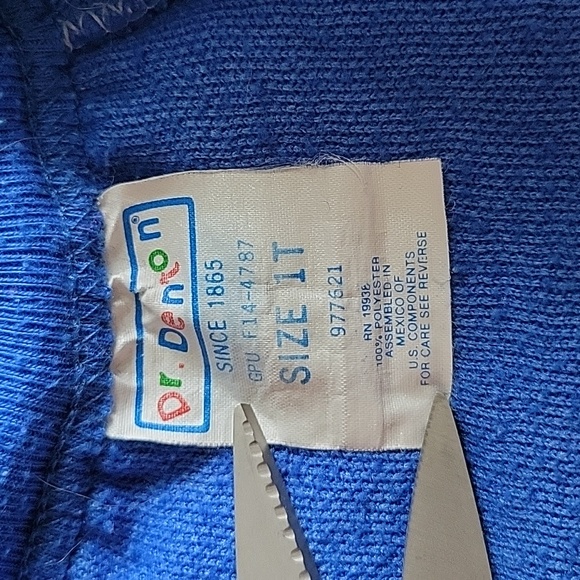 Snoopy Blanket Sleeper - Picture 5 of 6